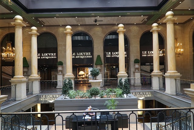 Le Louvre des Antiquaires