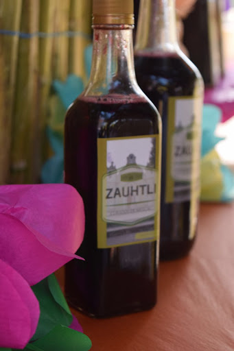 Curados de Mezcal Zahutli - Thumbnail
