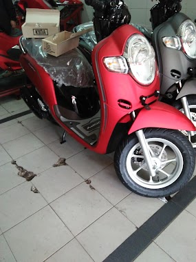 Prioritas Motor, Author: Bayu Segara