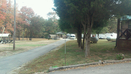 Blackhawk hill cabin rental & campground - Thumbnail