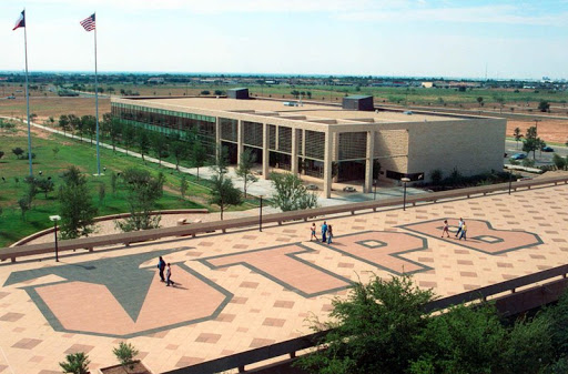 Mesa Building - Visual