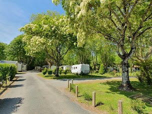 Photo n°53 de Camping Couleurs d'Aunis (ex. La Taillée) à Aigrefeuille-d'Aunis (Terrain de camping)