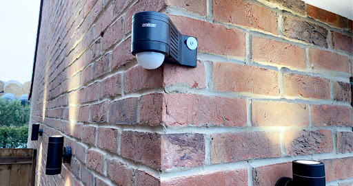 J.S Electrical Services - Visual