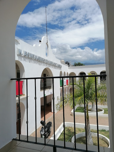 Muncipal Palace Santa Cruz Amilpas - Thumbnail