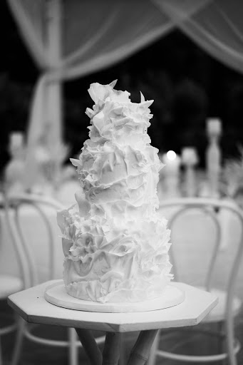 Picket Fence Cake Design - Australia
