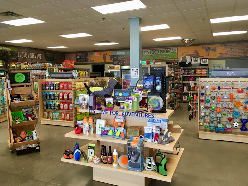 Bentley's Pet Stuff - Visual