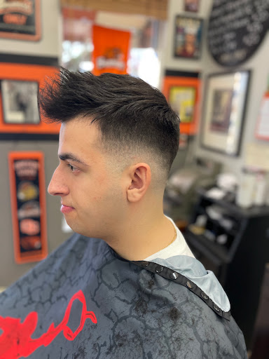 Dar's Barber Shop - Thumbnail