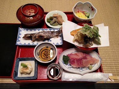 Photos of ヨモシロウ
