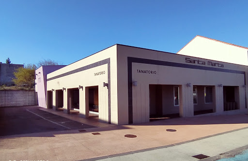 Tanatorio de Bértoa - Santa Marta (Carballo)