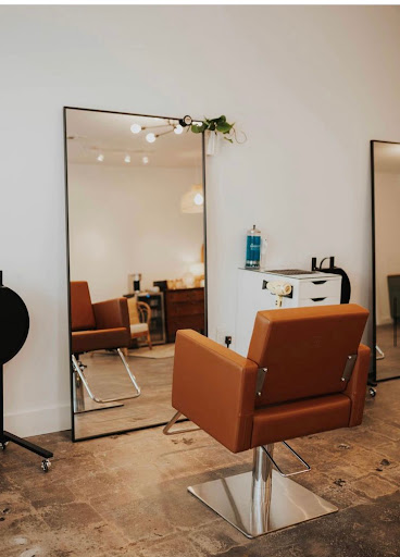 Wonderwall Hair Co. - Thumbnail