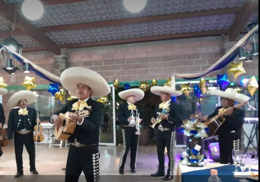 Mariachi Quetzal de los Volcanes