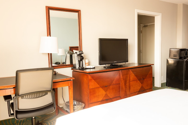 Silver Beach Hotel by null