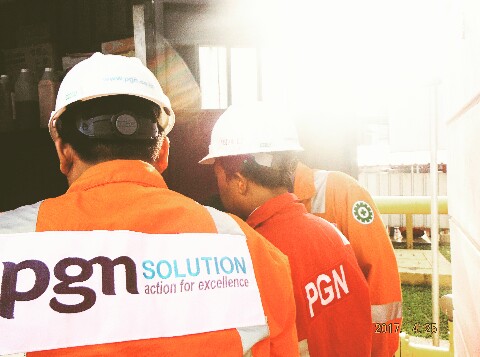 PGN - Pembagi Gas, Author: Trisetyo hardianto