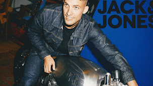 Photo n°1 de LE DRESSING STORE à Guilherand-Granges (Magasin de vêtements pour hommes)