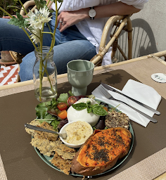 Photo n°33 de Solange, Marguerite et les autres - Concept Store Lille à Lille (Salon de thé)