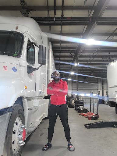 Service Tire Truck Centers - Commercial Truck Tires at Harrisburg - Thumbnail