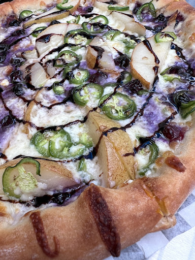 Full Circle Pizza - Visual