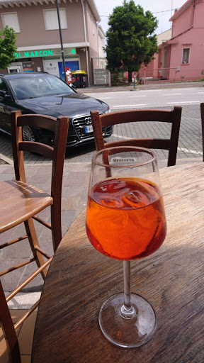 Taxi Bar - Thumbnail