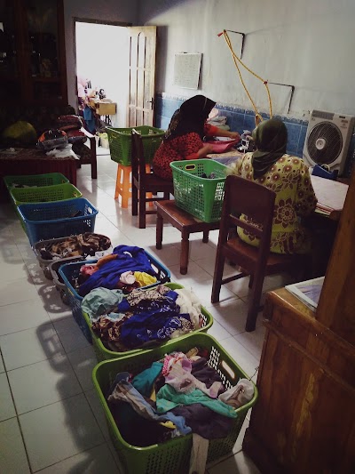 Photos of Cuci Motor & Laundry Anugerah