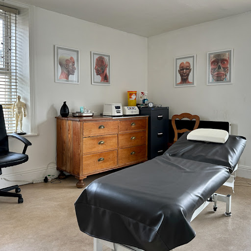 Quintessence: Beauty & Aesthetics