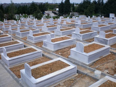 Photos of Yeni Şeyhli Mezarlığı