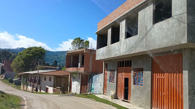 Opinii despre Plaza de Armas C. P. Mamabamba în Cutervo - Centro comercial