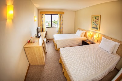 Photos of Hotel Campo Largo Express