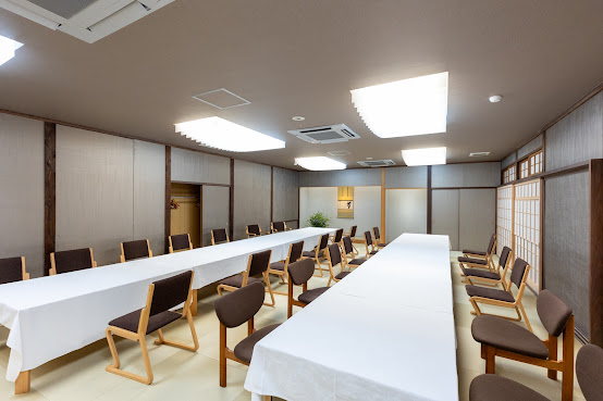 Yufuin Tamanoyu by null