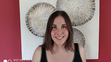 Dr Marianne HENAFF