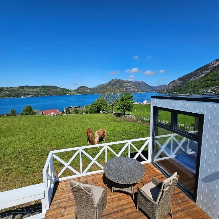 Gøysa Gard - Lysefjord