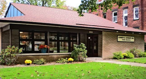 Dr. Kenneth D. Schwartz, DDS