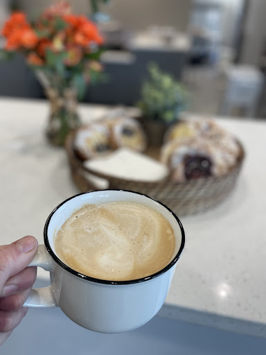 Plus Coffee - Visual
