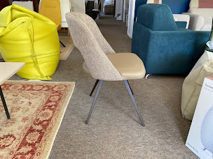 Photo n°28 de MEUBLES CHALON à Guilherand-Granges (Tapissier décorateur)