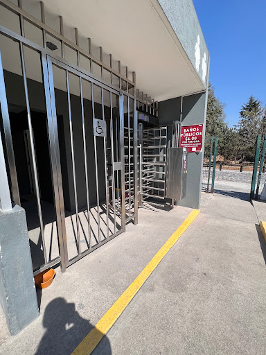 Estacionamiento Dos (E2)
