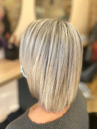 Photo n°13 de Le Rep'hair de Sacha à Potigny (Salon de coiffure)