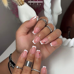 Photo n°18 de DevaNailsandEyes à Six-Fours-les-Plages (Institut de beauté)