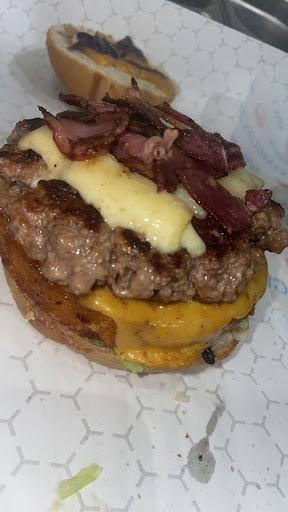 Savoureux Burgers