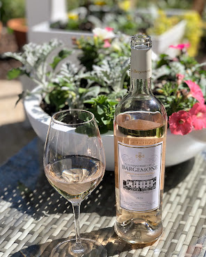 The Wine Sampler by null