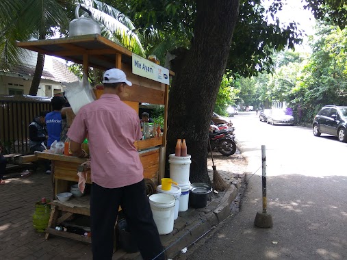 Bakso Menteng, Author: Rizqa Amalia