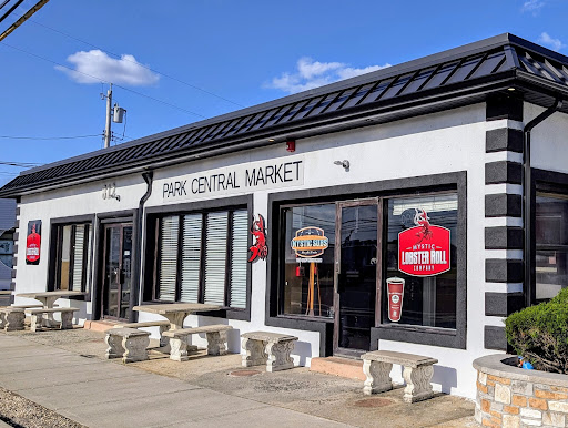 Mystic Lobster Roll Company / Park Central Market / Mystic Subs - Thumbnail