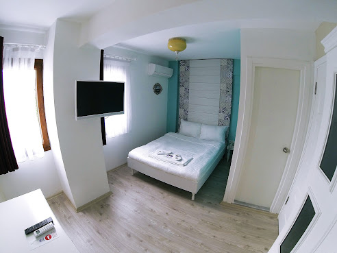 Menendi Otel by null