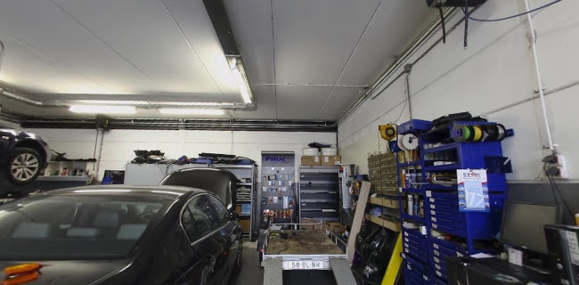 http://www.autoetronics.nl/