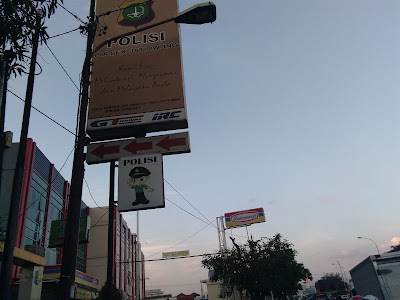 Photos of Polsek Jatiuwung