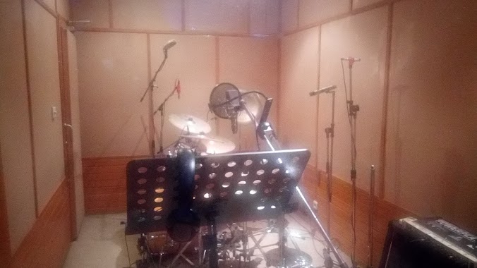 Vinc Recording & Studio, Author: Jupri 2017