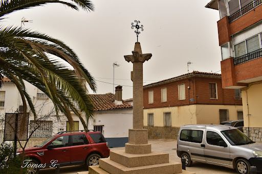 Peraleda Cross - Visual