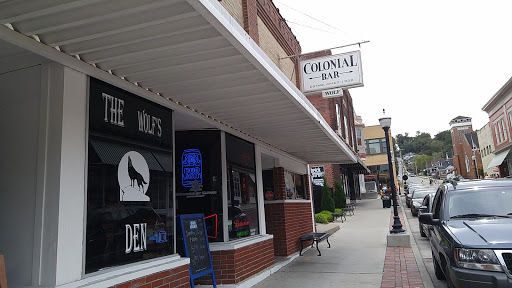 Colonial Bar - Visual