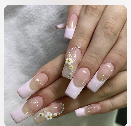 Nail Spa Port Douglas - Thumbnail