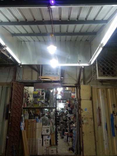 electronics-store