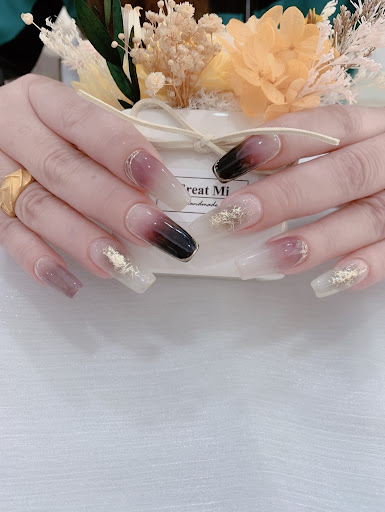 琇SHIOU 美甲評價、價格、網友推薦資訊 - 細心技術與舒適環境