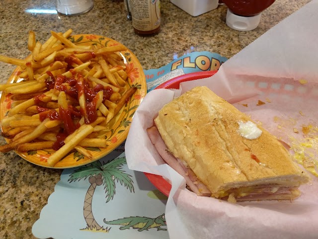 Enriqueta's Sandwich Shop